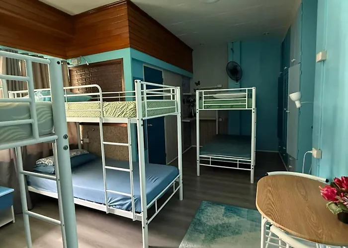 Hostel Peach Haven